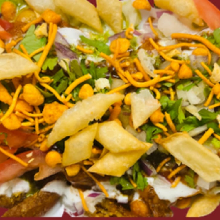 3.  Aloo Tikki Chaat.